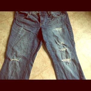 American Eagle distressed jeans